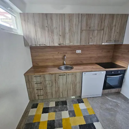 Capital Appartamento Novi Grad